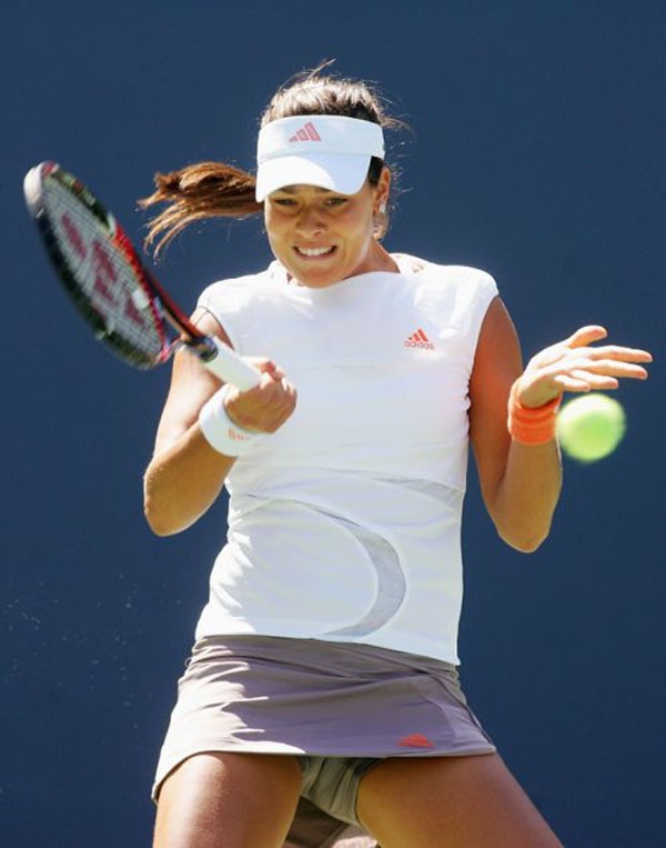 Being Plenty Of Celebrity Camel Toe At A Tennis Match